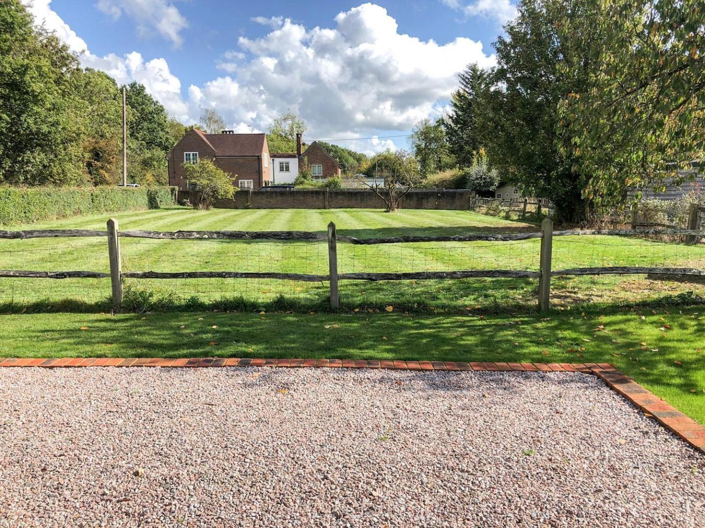 Well Cottage Itchingfield المظهر الخارجي الصورة